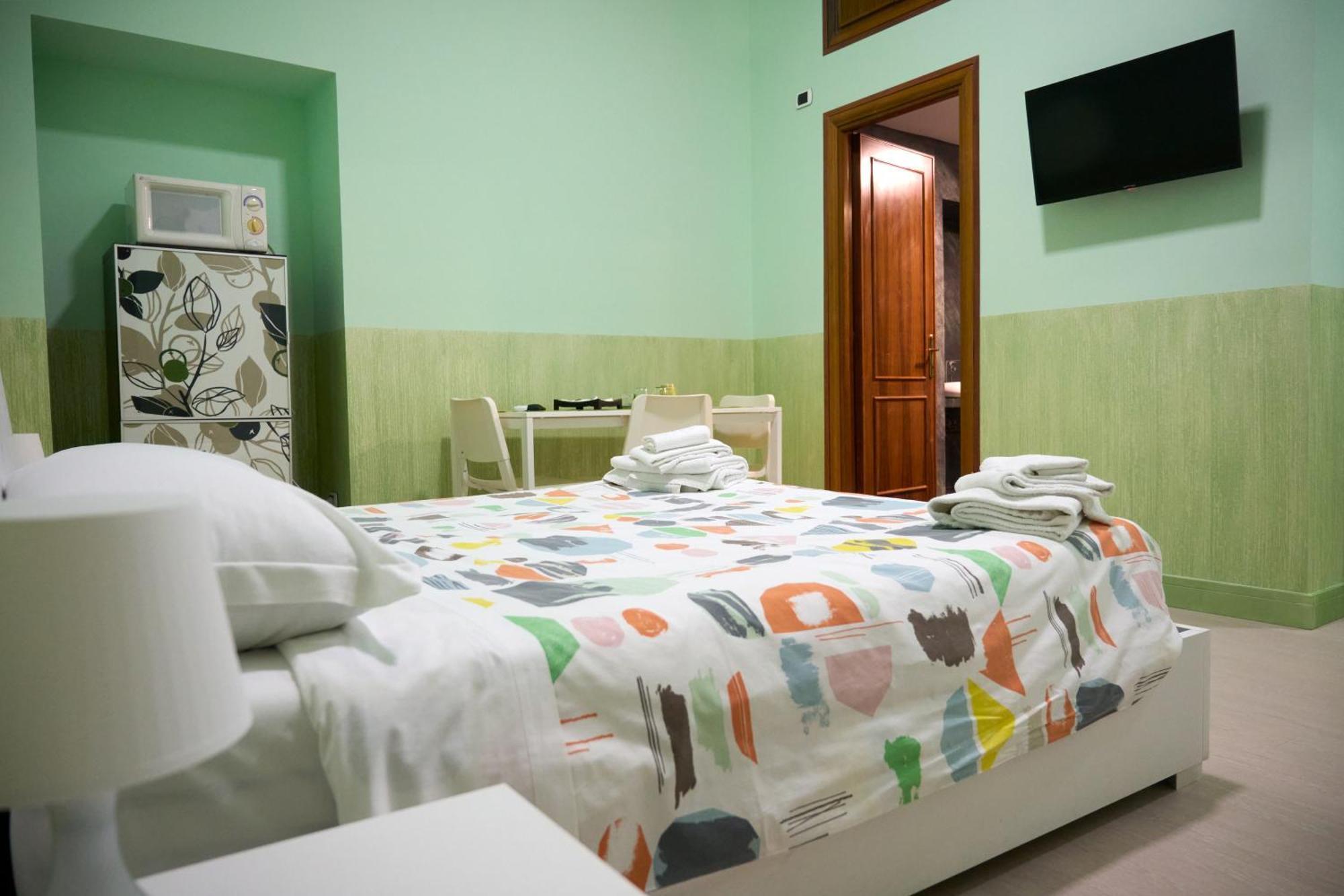 On The Rainbow B&B Рим Екстериор снимка